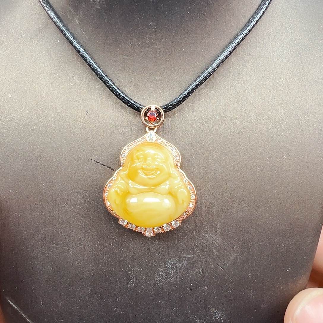 蜜蜡颈饰未镶嵌佛公吊坠