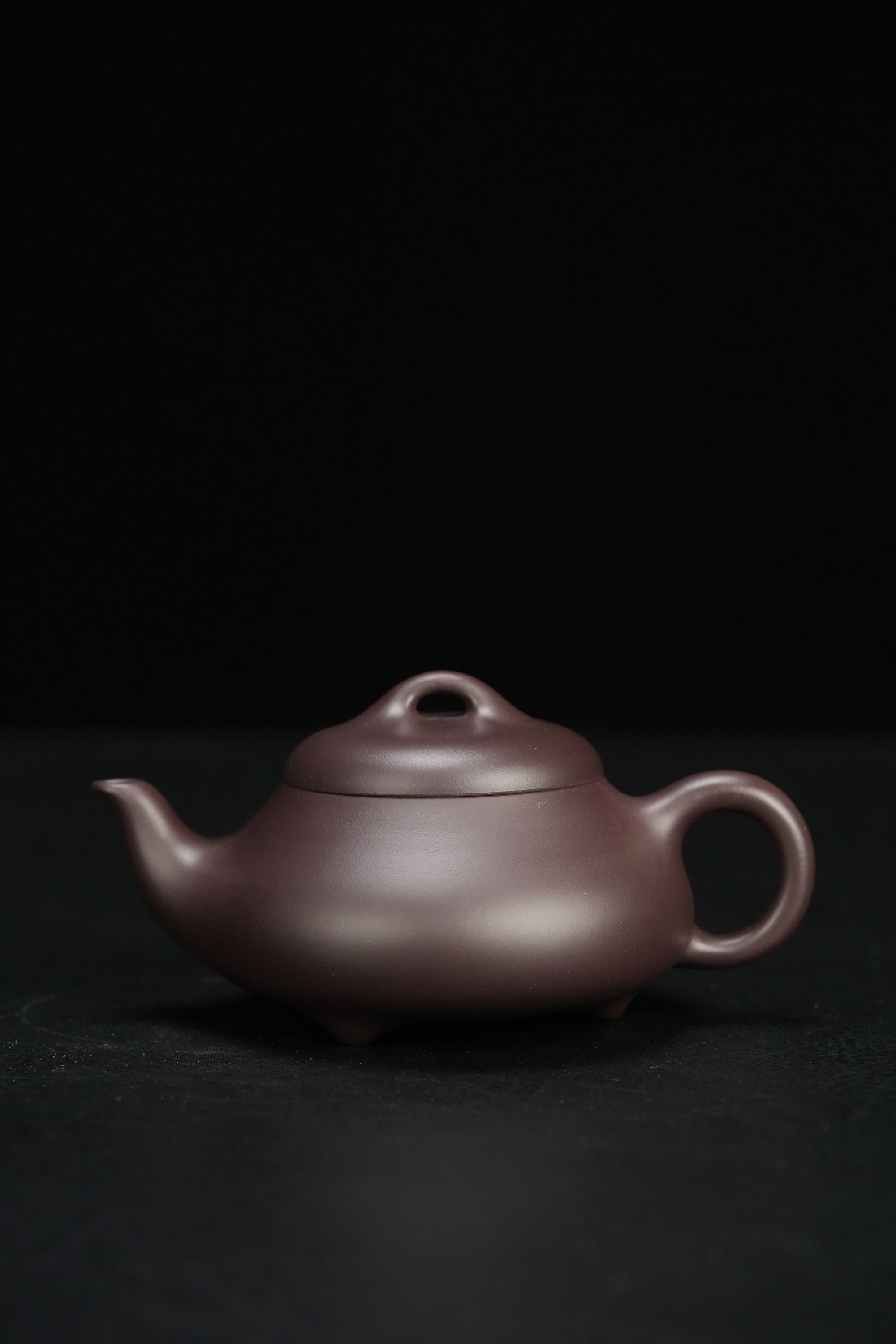 凡凡会客厅 ZCP03 张彩萍 三弯汉棠石瓢 黑墩头 230cc 紫砂壶