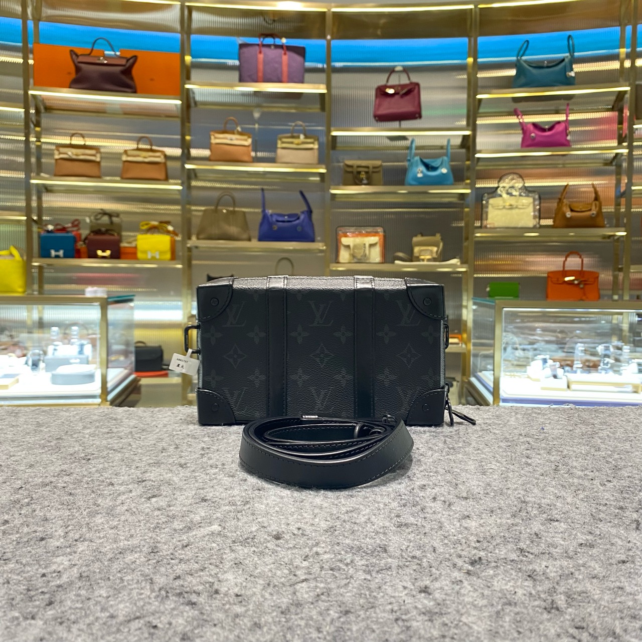 99新 LV LV路易威登Trunk 老花满印 硬箱设计男款盒子包