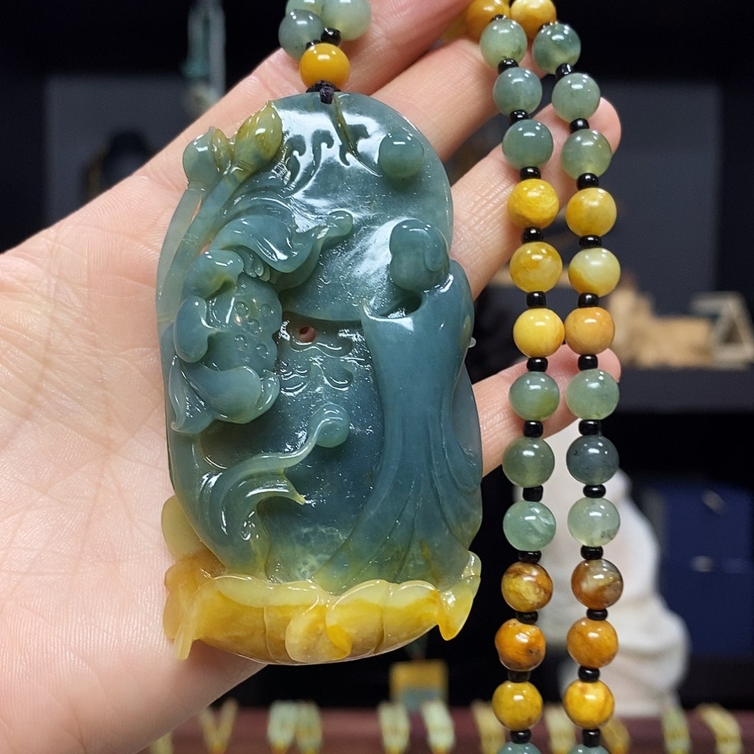 岫玉挂件吊坠未镶嵌