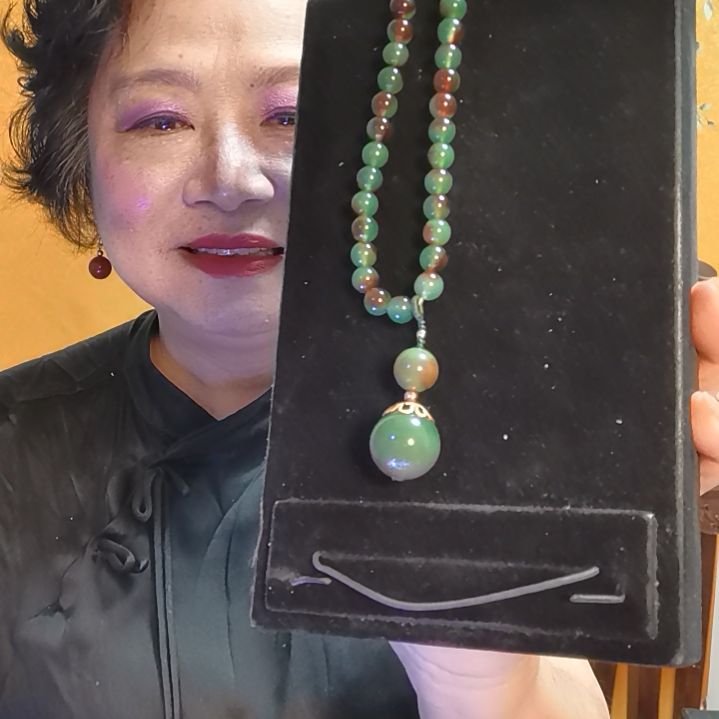 玛瑙/玉髓颈饰未镶嵌