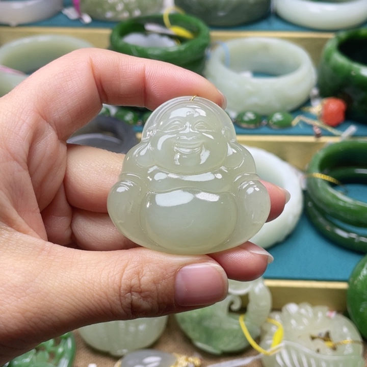 和田玉吊坠未镶嵌