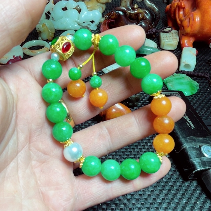 滴血莲花菩提吊坠