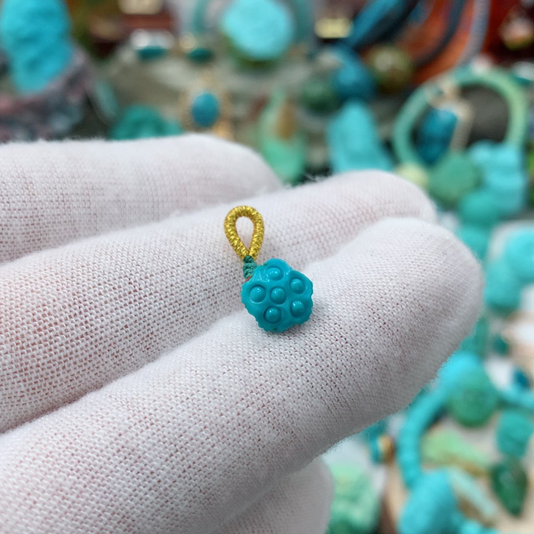 绿松石珠宝奇石未镶嵌蓝**云