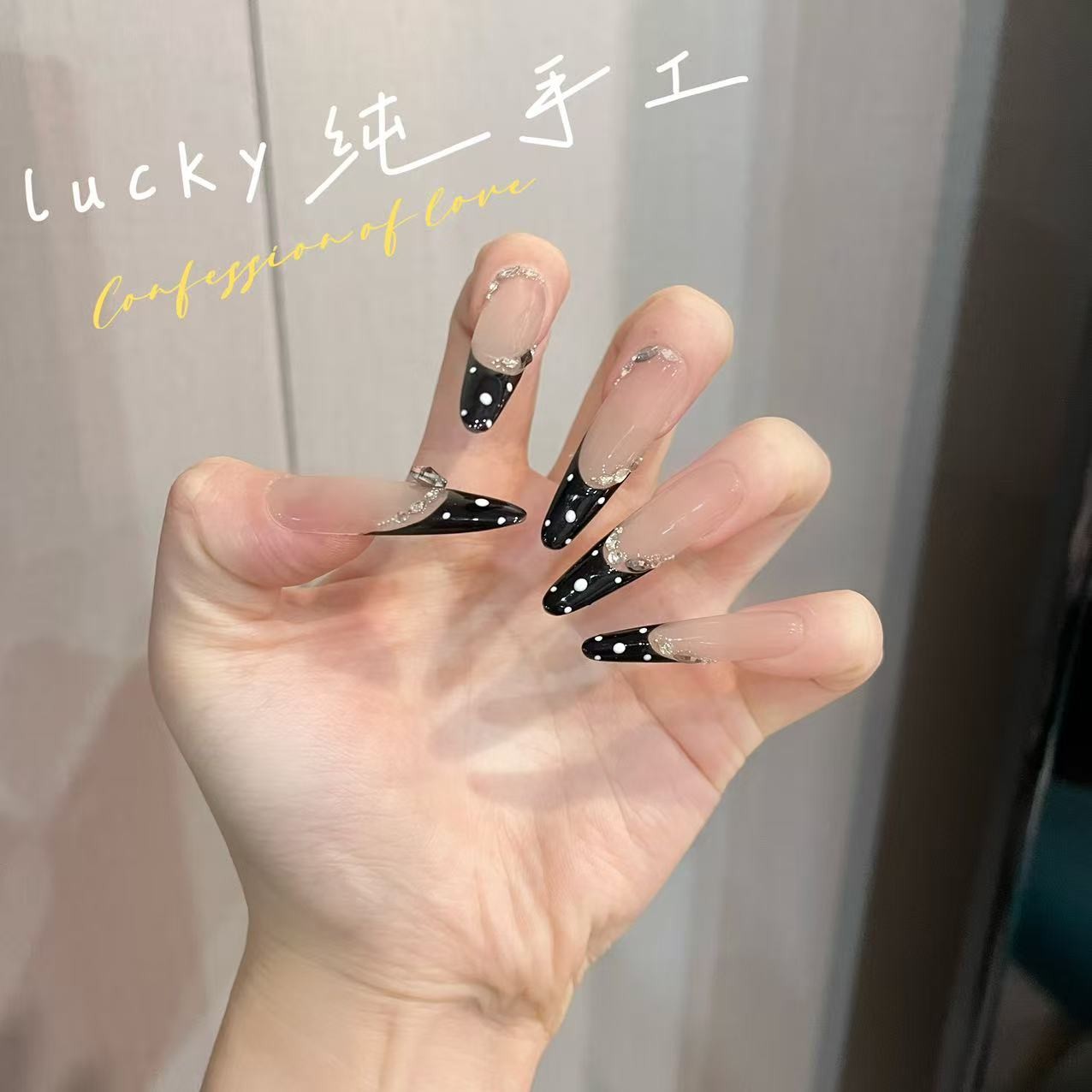 【晚宴】纯手工精致碎钻猫穿戴美甲彰显独特魅力