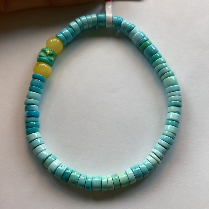 绿松石手串未镶嵌
