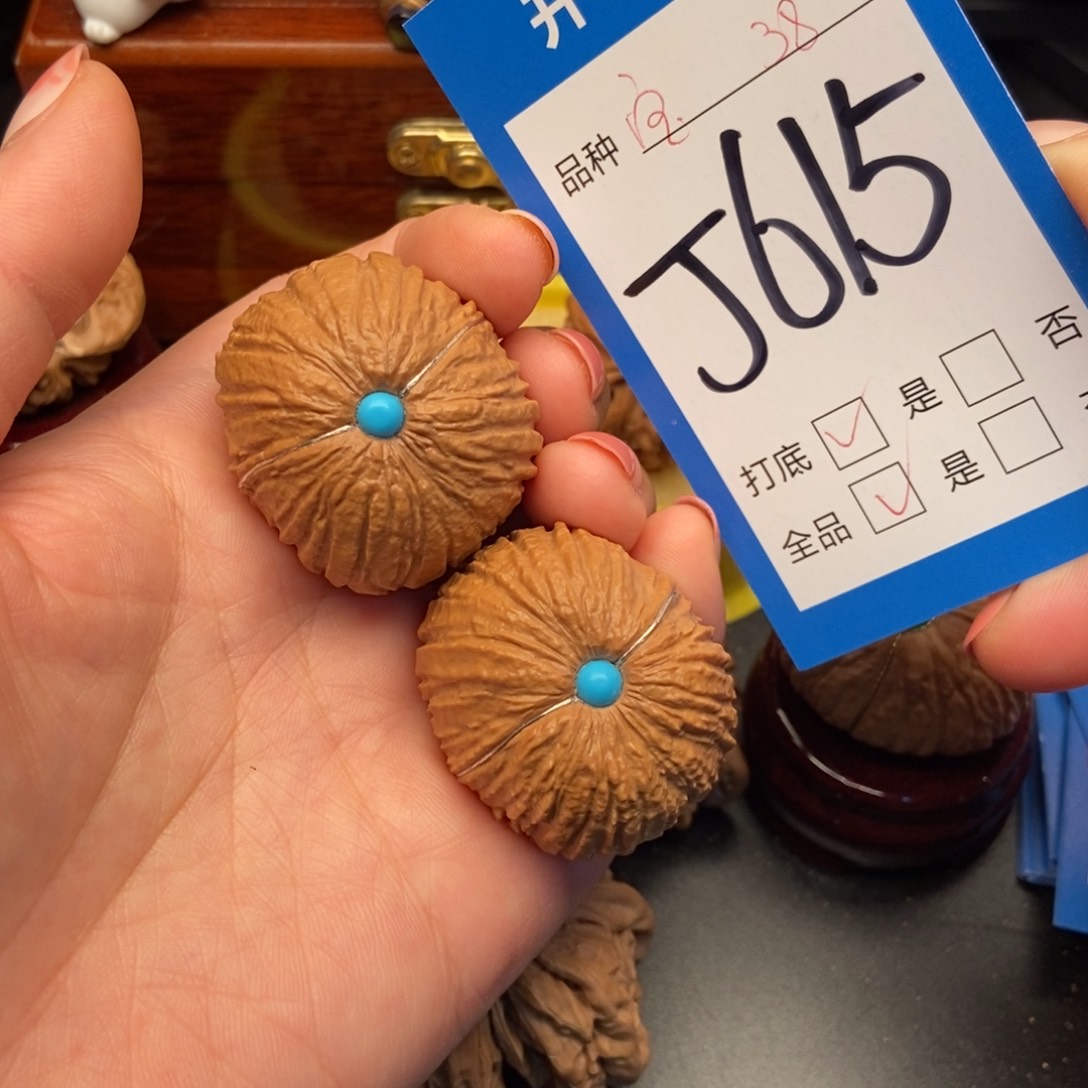 桃核吊坠核桃猴宝