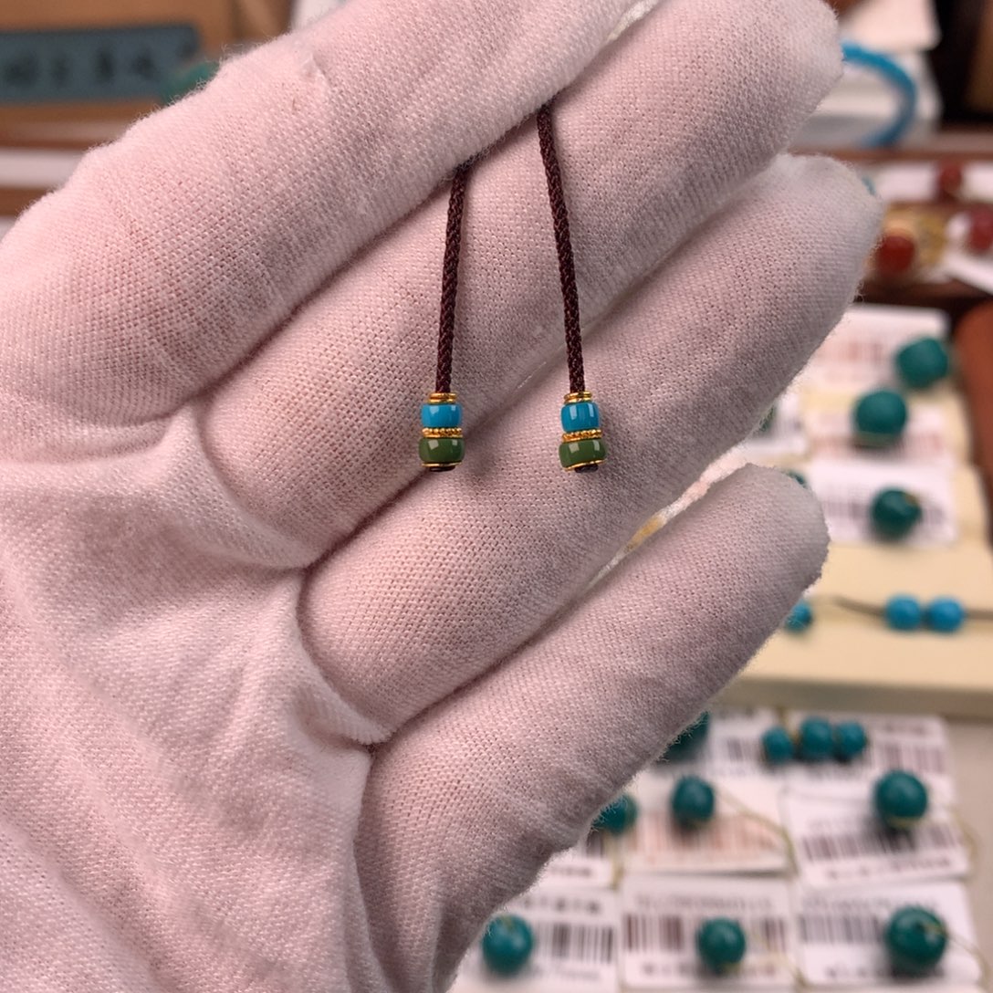 绿松石18K金镶嵌配饰凡