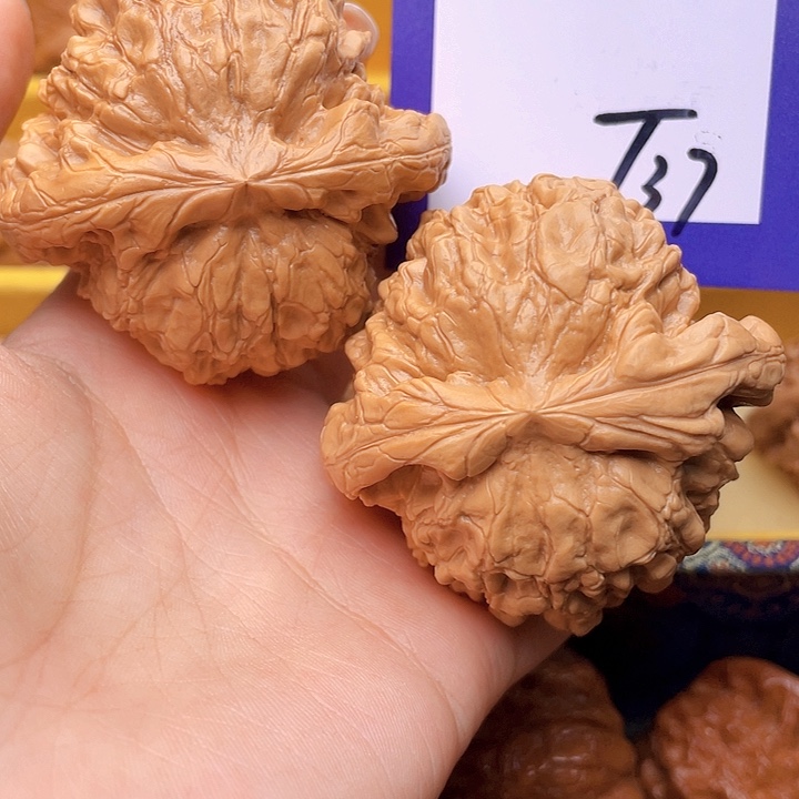 把件文玩核桃鸡**子文玩核桃龙鼎37