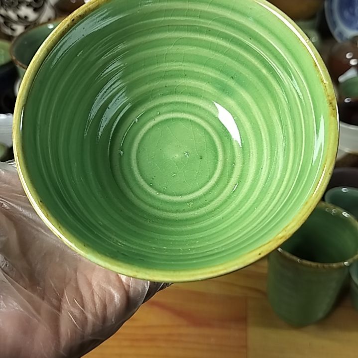 盘瓷片陶瓷杯盘壶碗都有