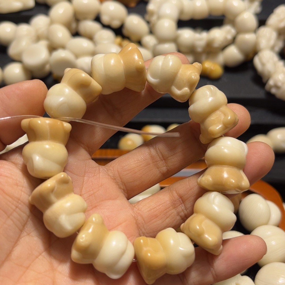 吊坠菩提根/象牙果大瑕疵