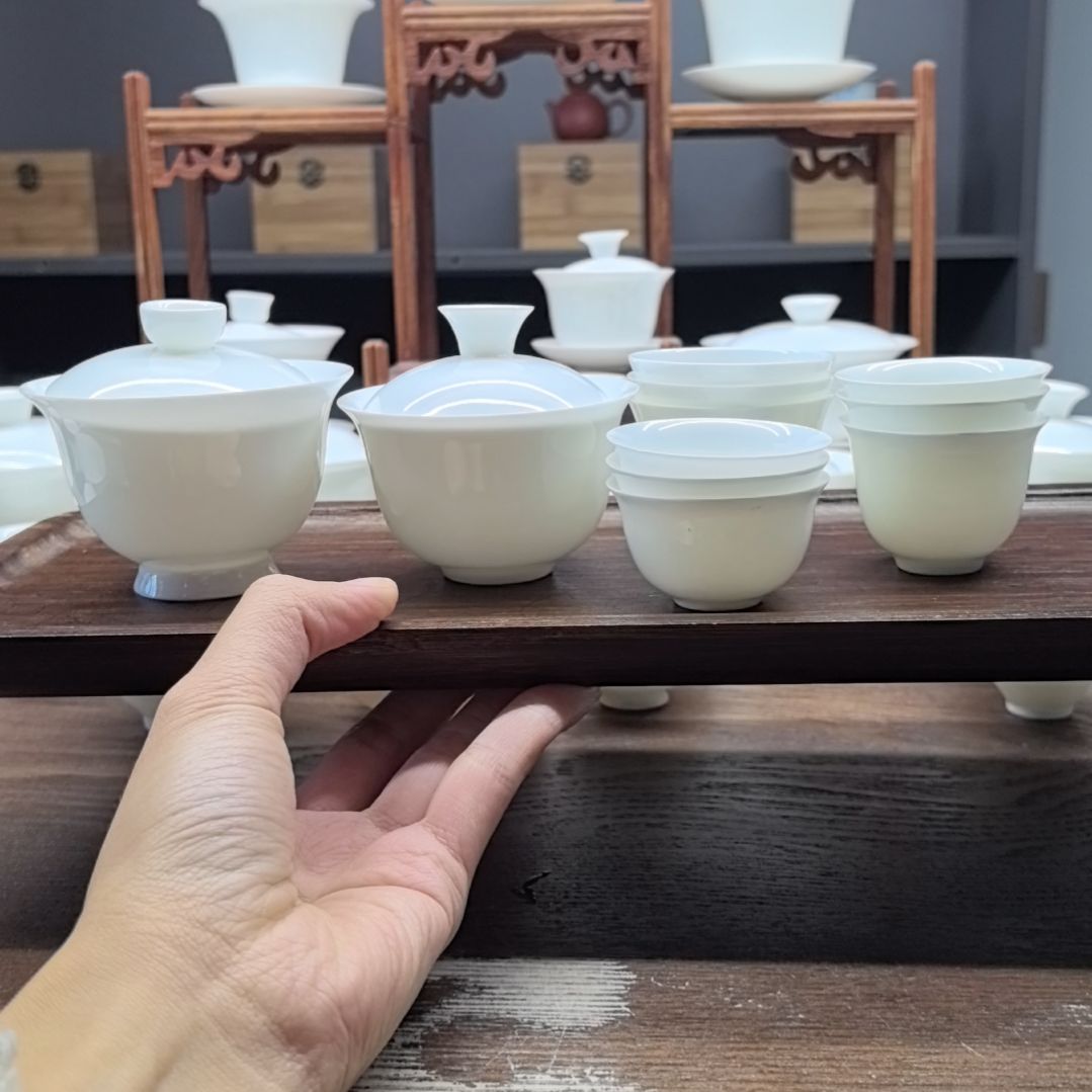 110高足+100元宝二才+3个小玉兰杯+3个美人杯+3个闻香杯