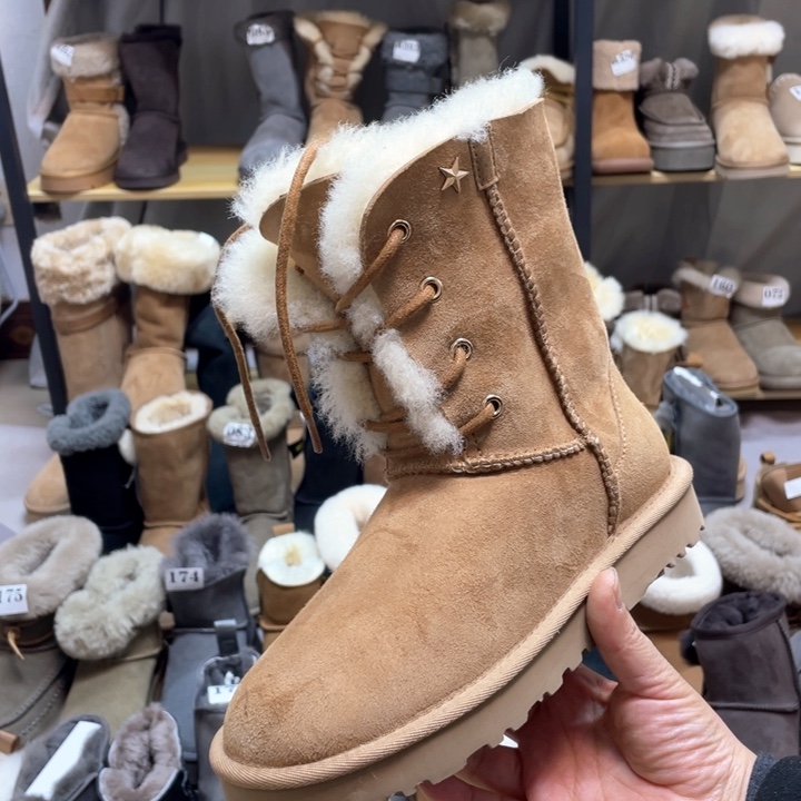 39码栗色薄底女神一双