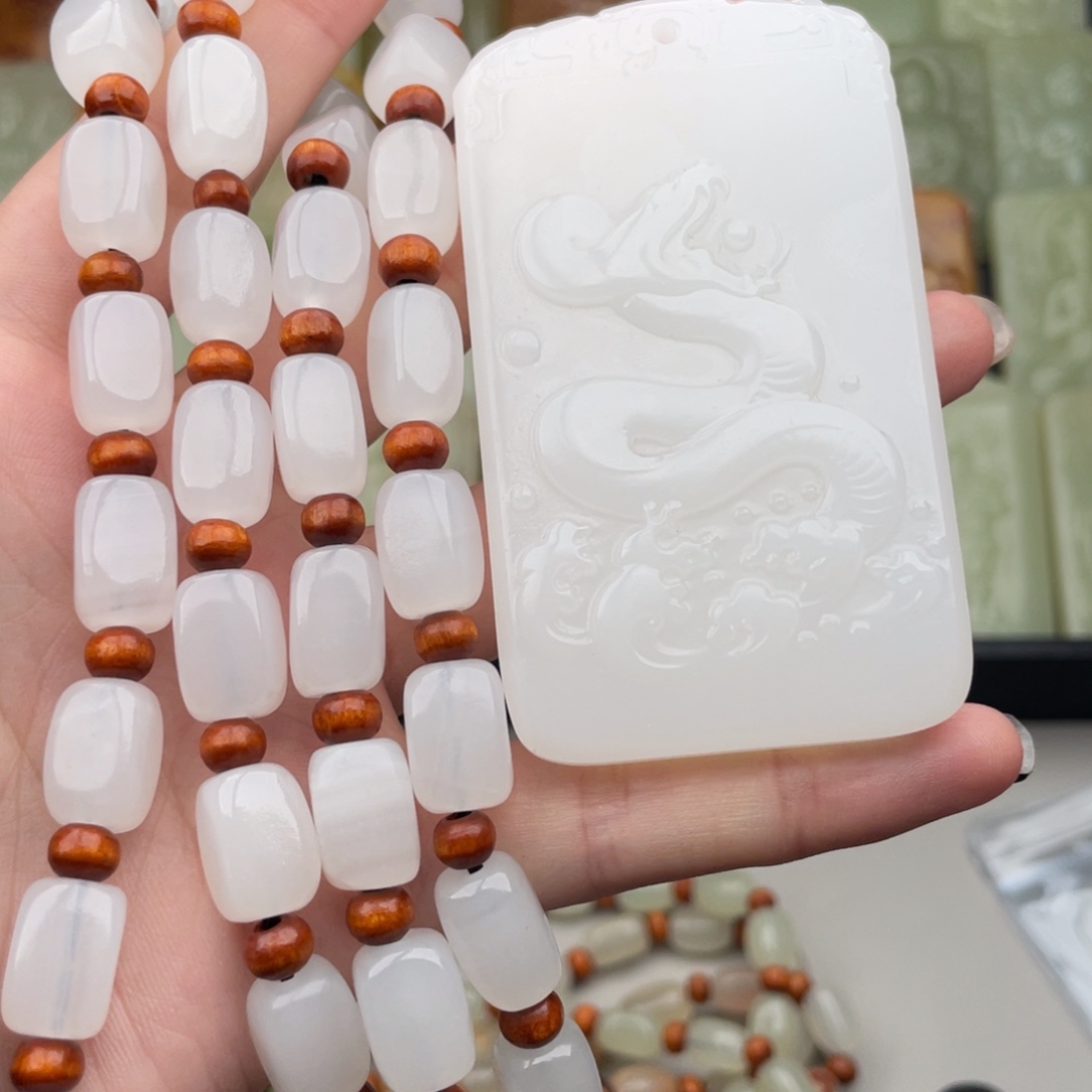 新疆昆仑山料，一物一拍