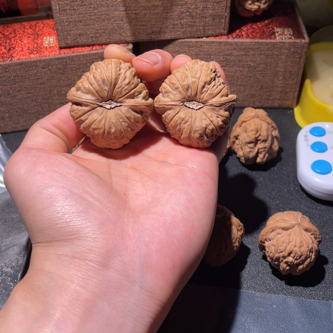 爱****文玩核桃吊坠南瓜
