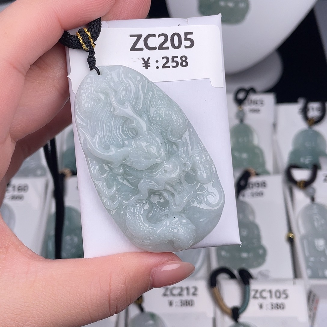 翡翠未镶嵌颈饰zc205