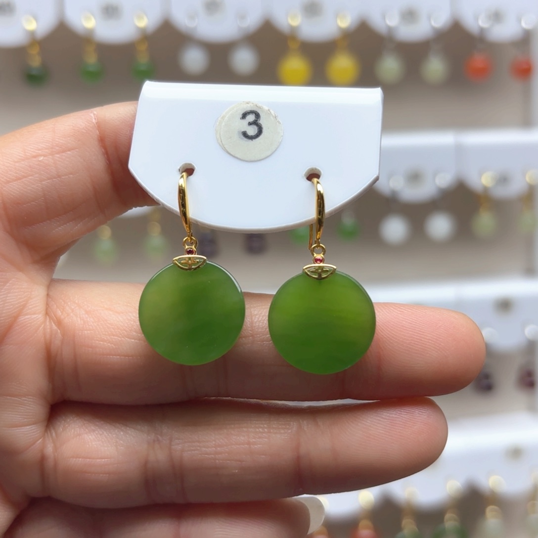 和田玉耳饰18K金镶嵌