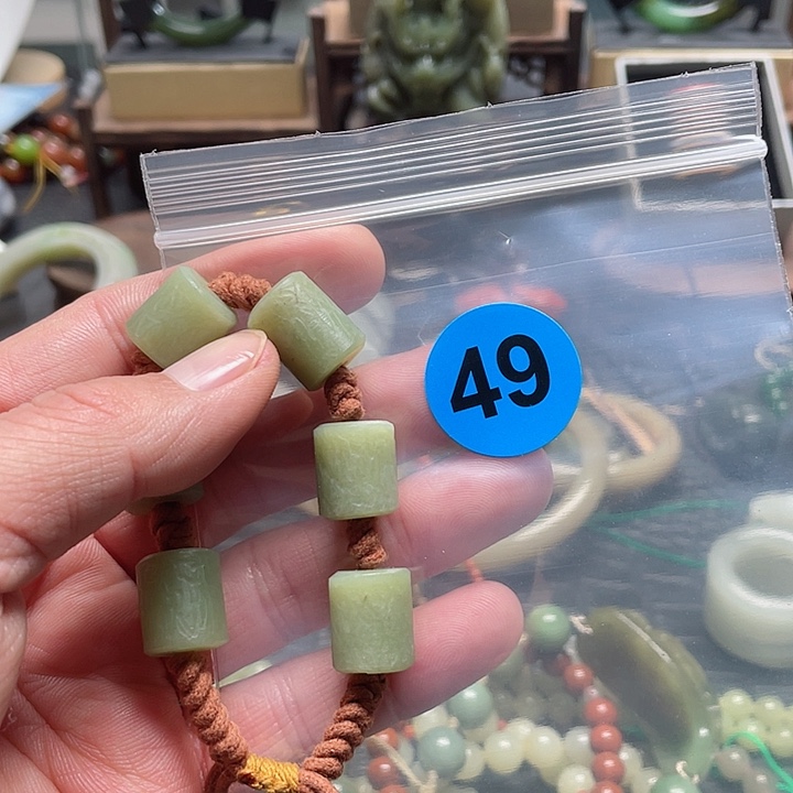 白玉菩提吊坠吸**质手串