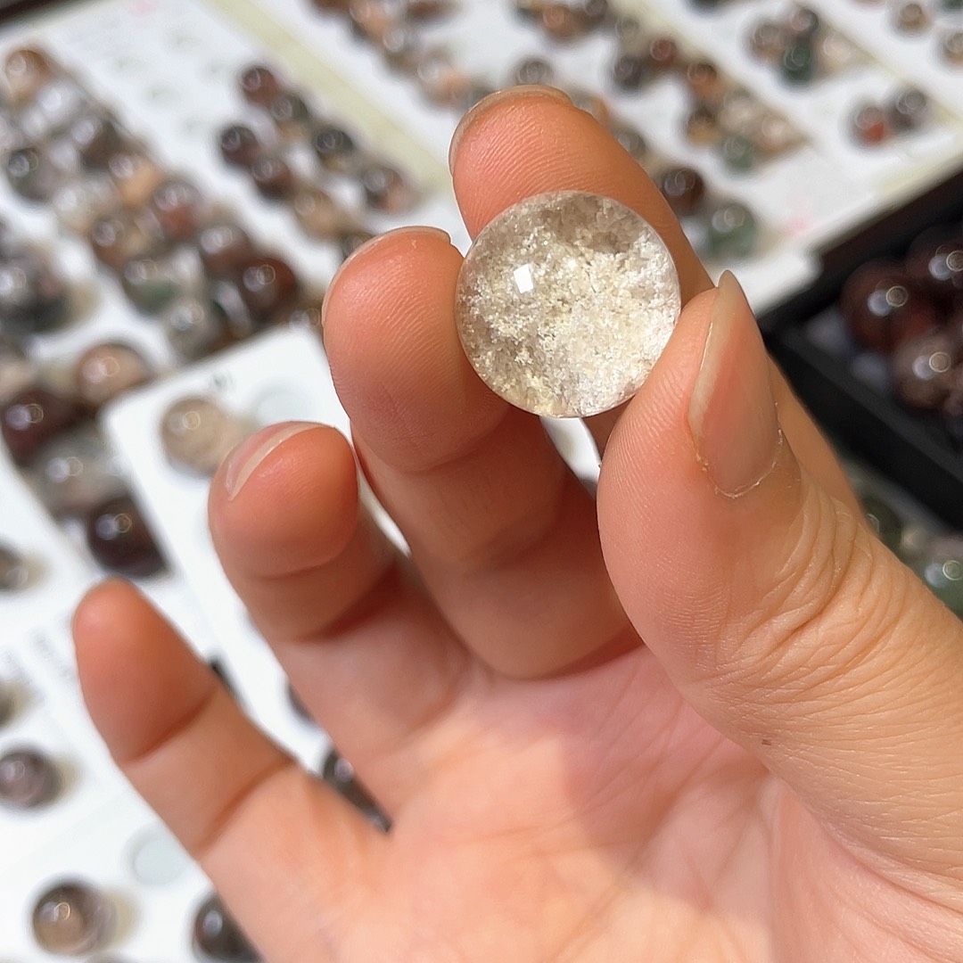 弹珠未镶嵌水晶J****:弹珠