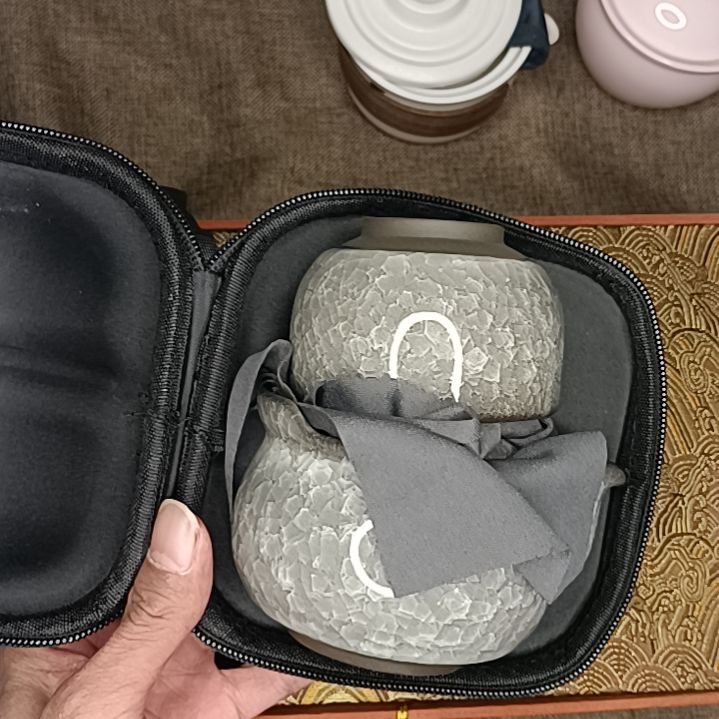 黑冰，。。。。。。。。。。。