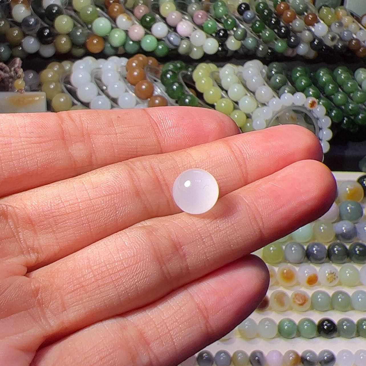 【闪购商品】未镶嵌和田玉珠宝奇石电****?白冰猫9mm