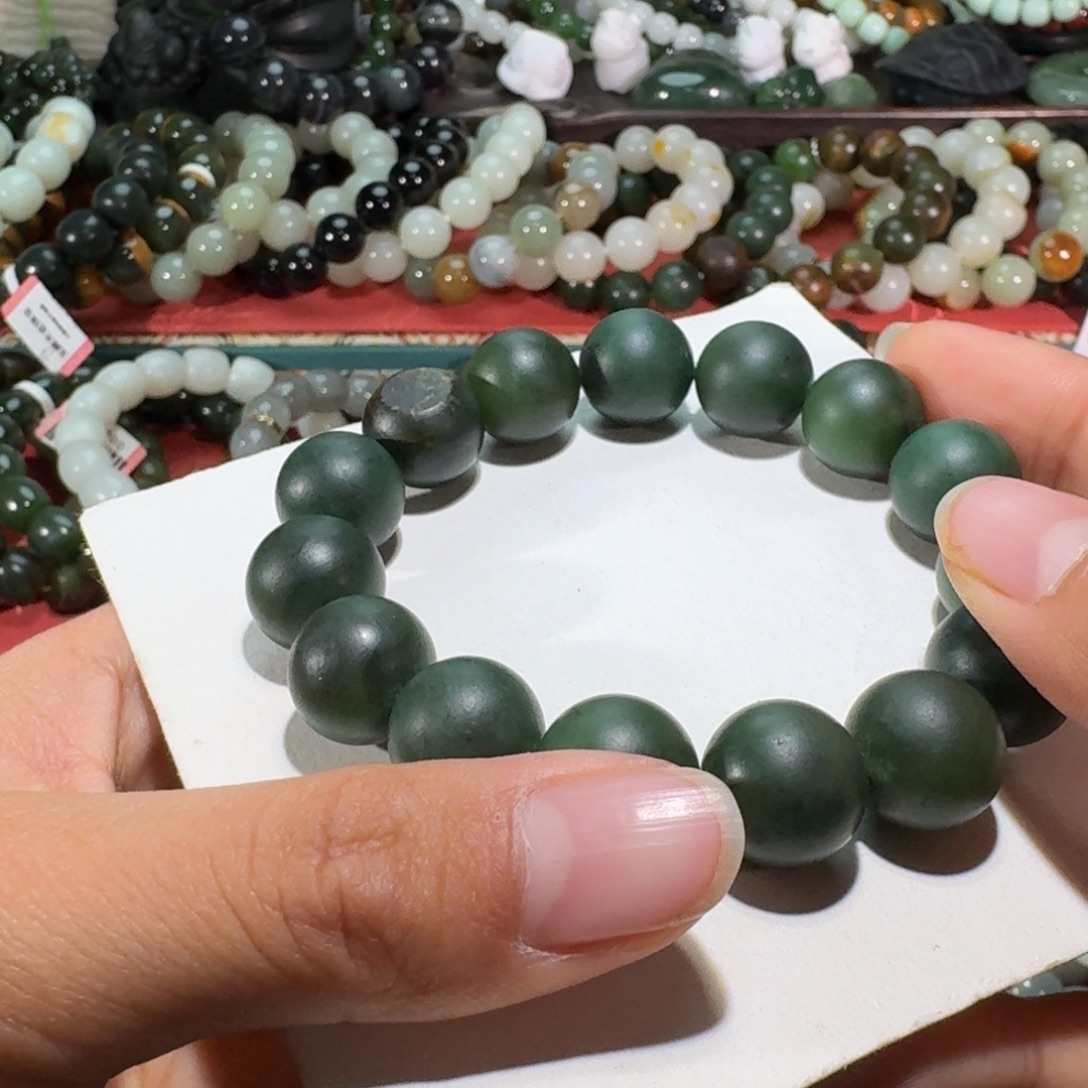 和田玉未镶嵌手链