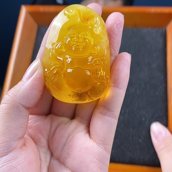 蜜蜡未镶嵌珠宝奇石