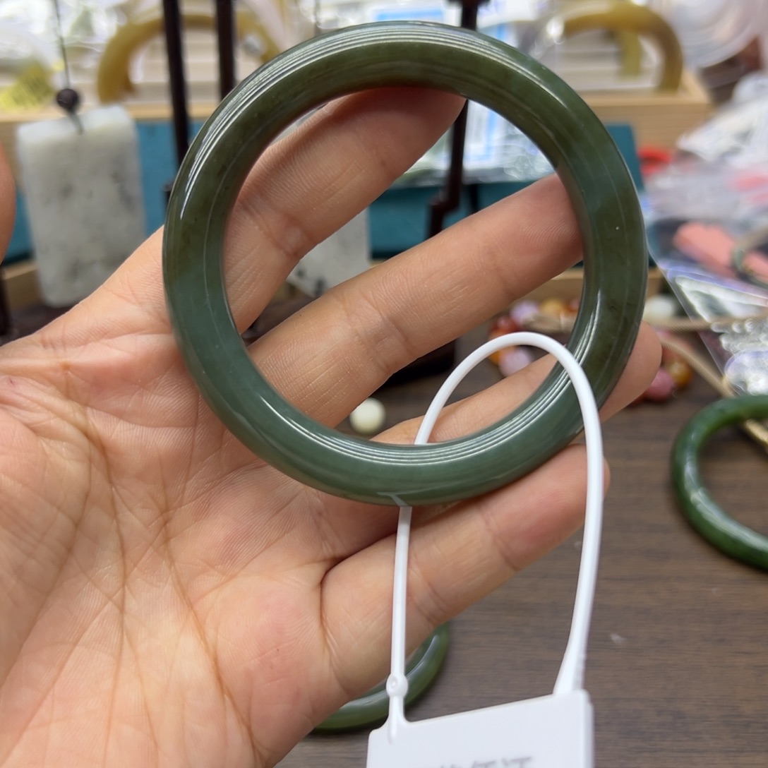 和田玉未镶嵌手镯58.4圈围721