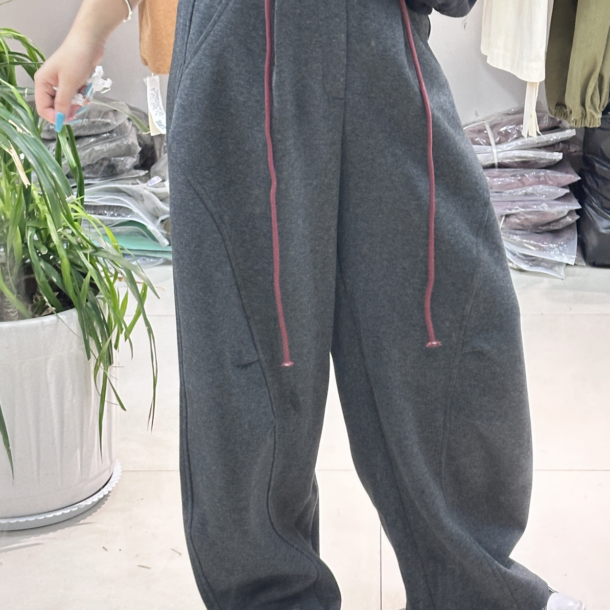 秋冬加绒高腰大码弯刀阔腿裤宽松垂感显瘦休闲裤女