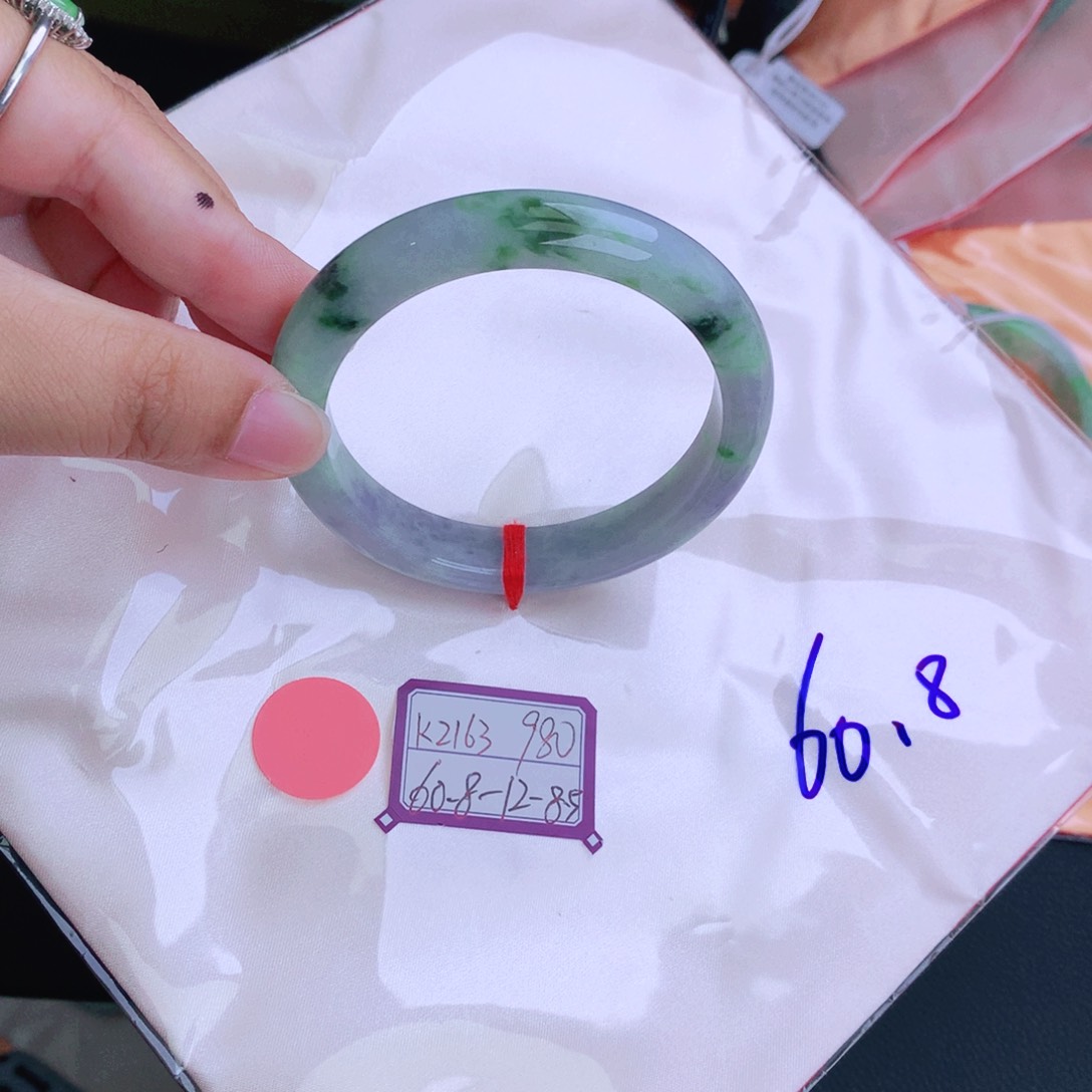 翡翠手镯未镶嵌缅甸翡翠