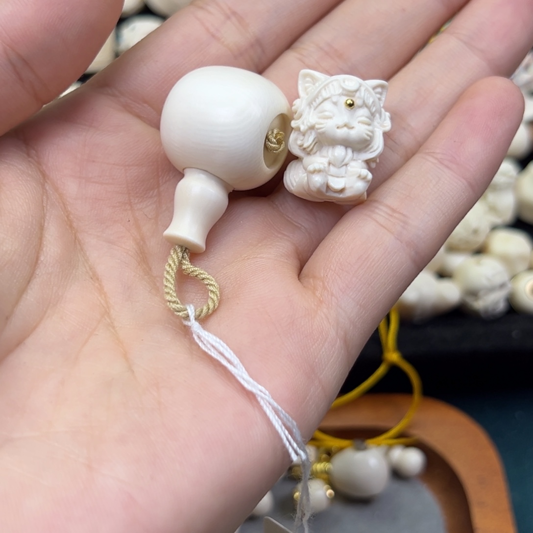 黎***暗猛犸象牙吊坠1.8mm三通一套