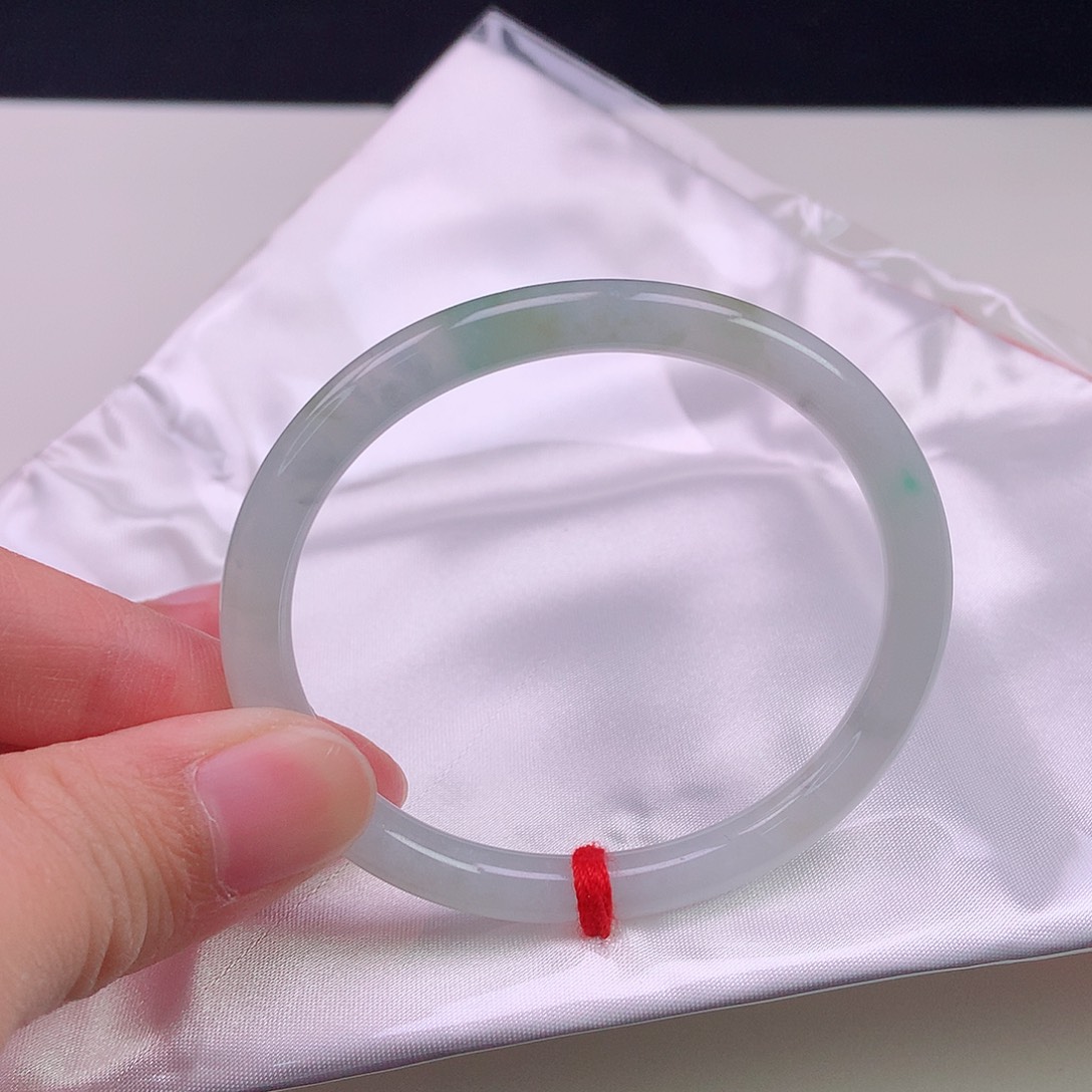 翡翠手镯未镶嵌54贵妃