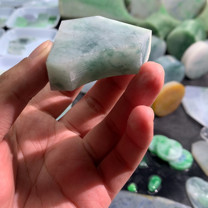 无***闲定制翡翠未镶嵌天然翡翠