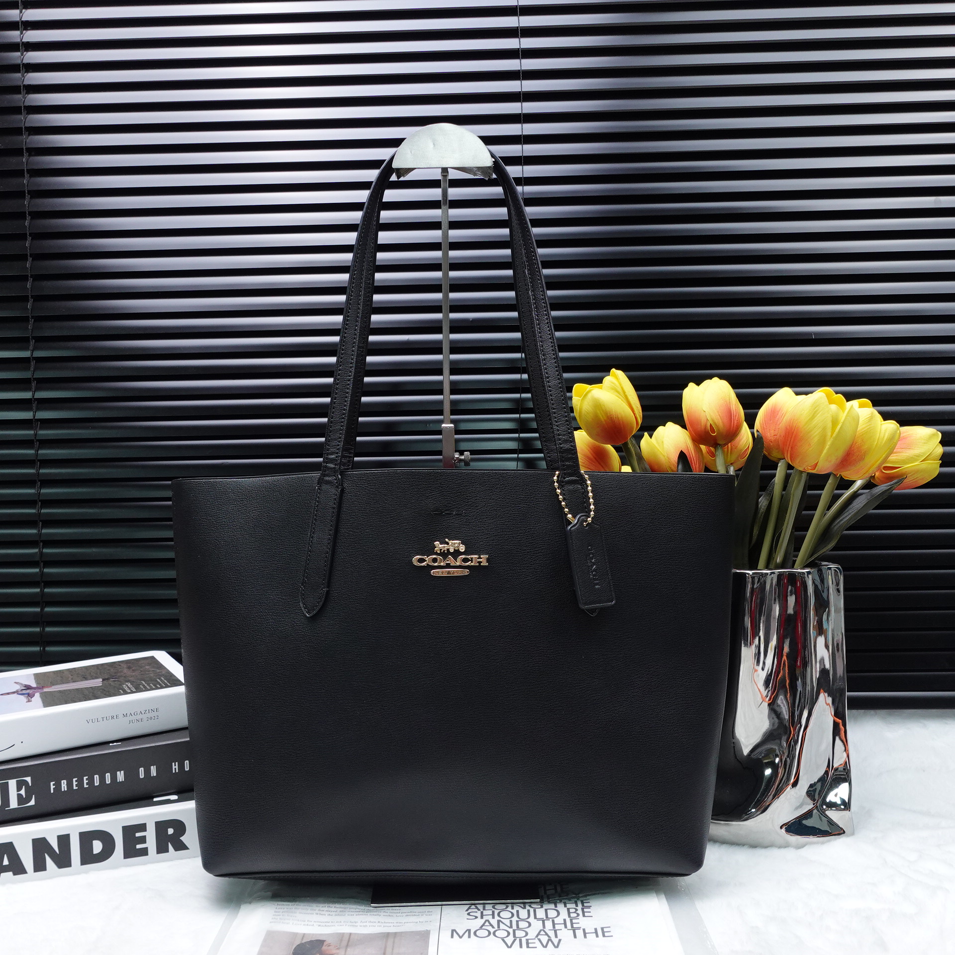 95新 COACH/蔻驰 手提包/T10158481