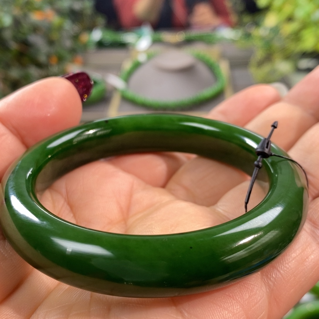 和田玉（碧玉）手镯未镶嵌