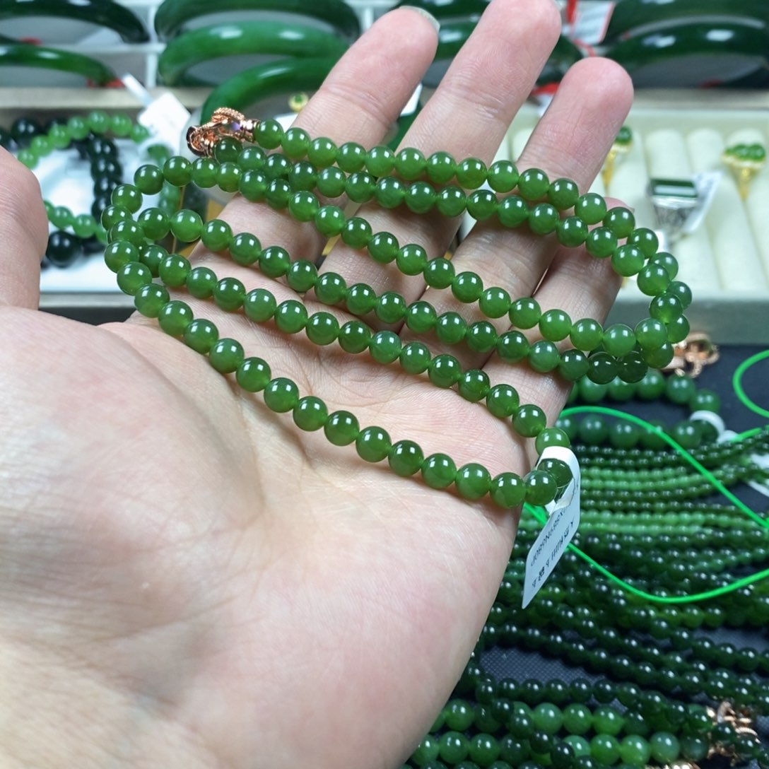 和田玉（碧玉）项链未镶嵌飞*鱼