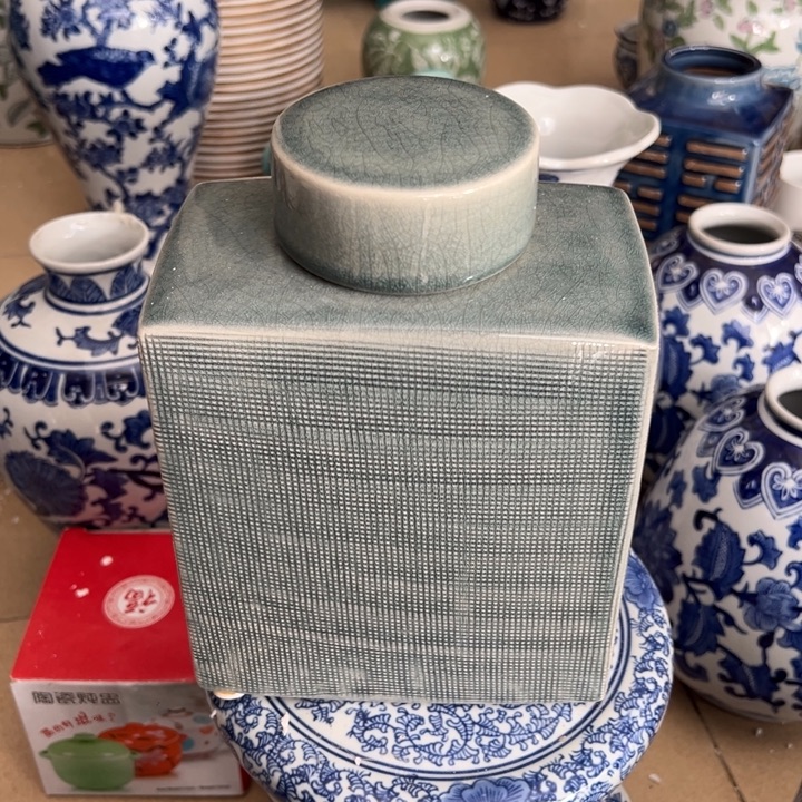 瓷片瑕疵陶瓷。。。。。。。。。。。。。