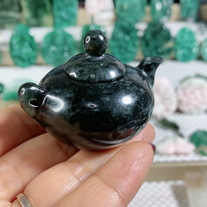 独山玉把壶未镶嵌