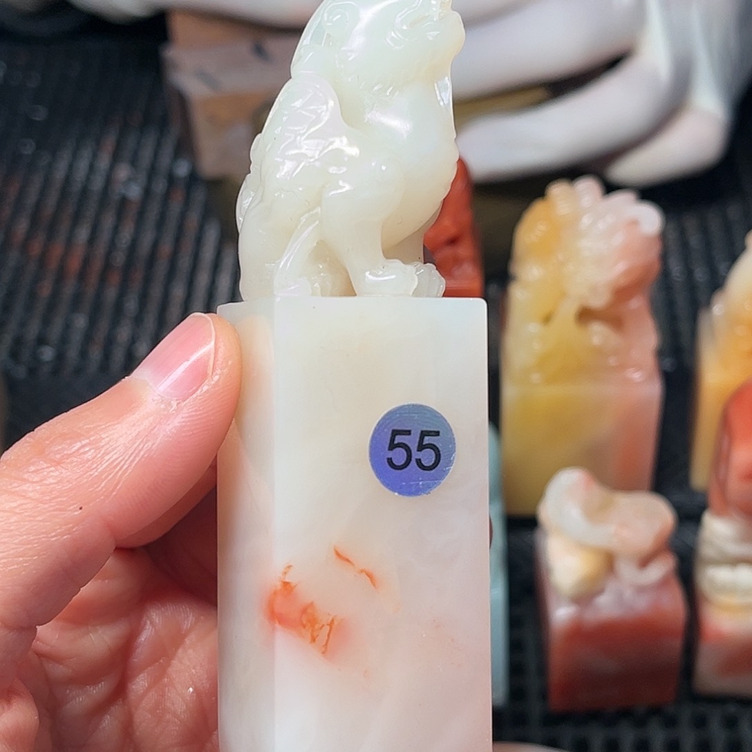 寿山石印石这种现象很明显了呢