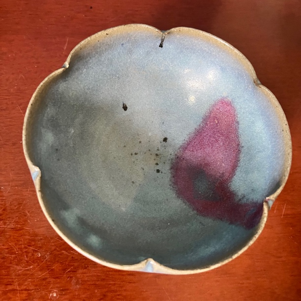 1369 明以前天蓝釉钧窑挂斑花口碗