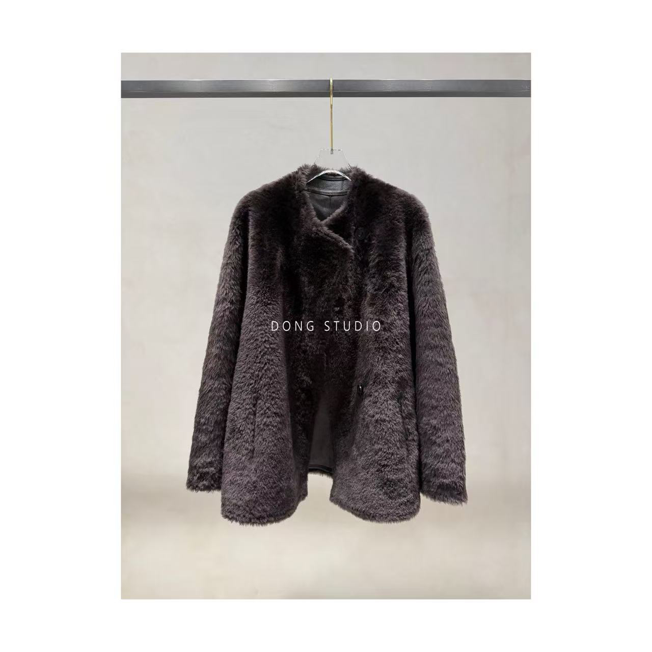 南非拉贡羊皮皮毛一体外套 极简斜襟正反两穿大衣外套I7667