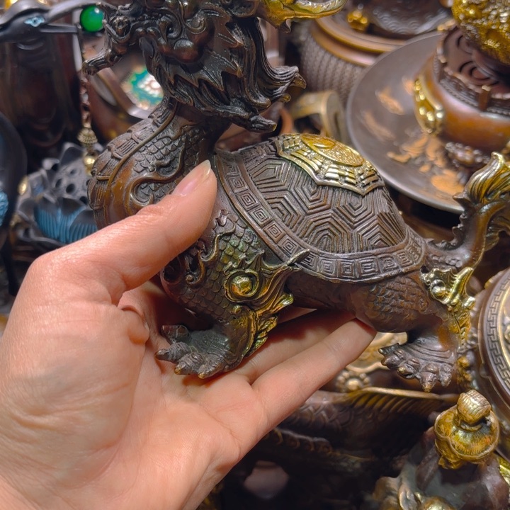 铜器摆件收收藏藏
