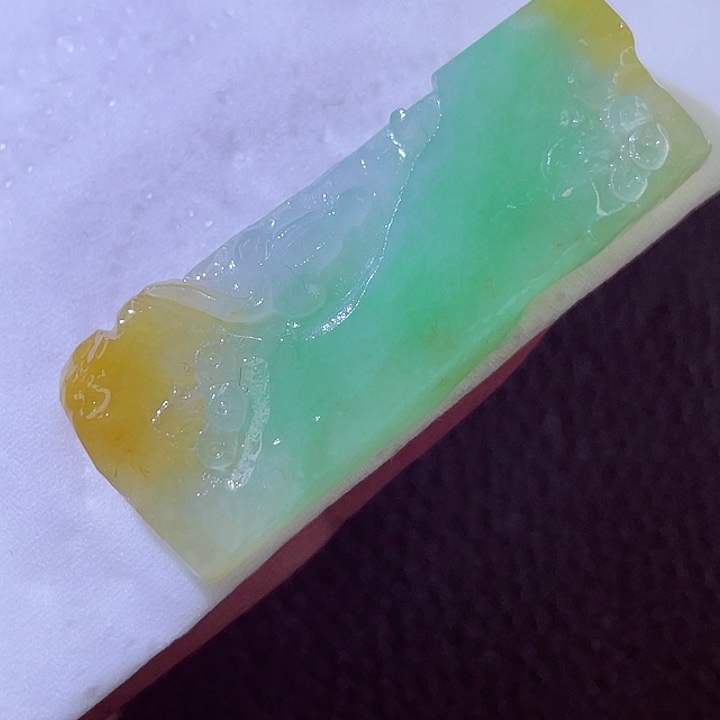 定制翡翠未镶嵌翡翠