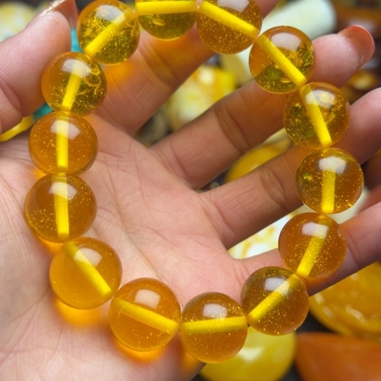 琥珀手串未镶嵌蜜蜡