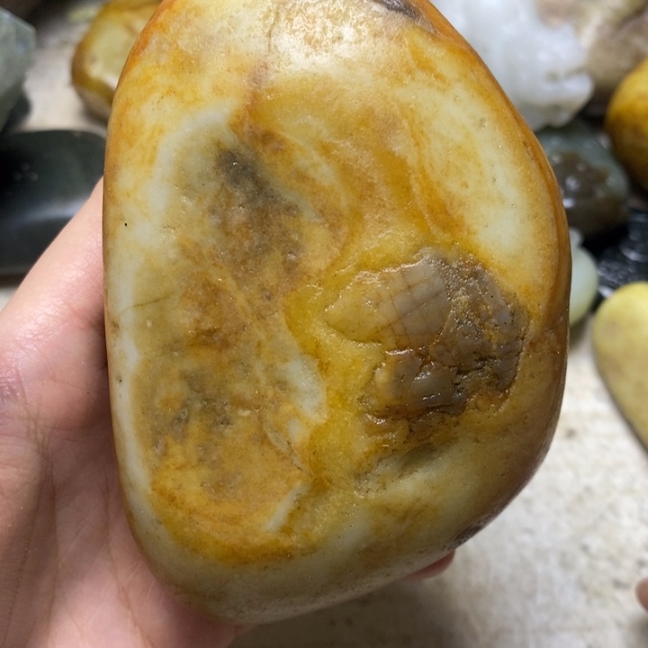 和田玉未镶嵌珠宝奇石109