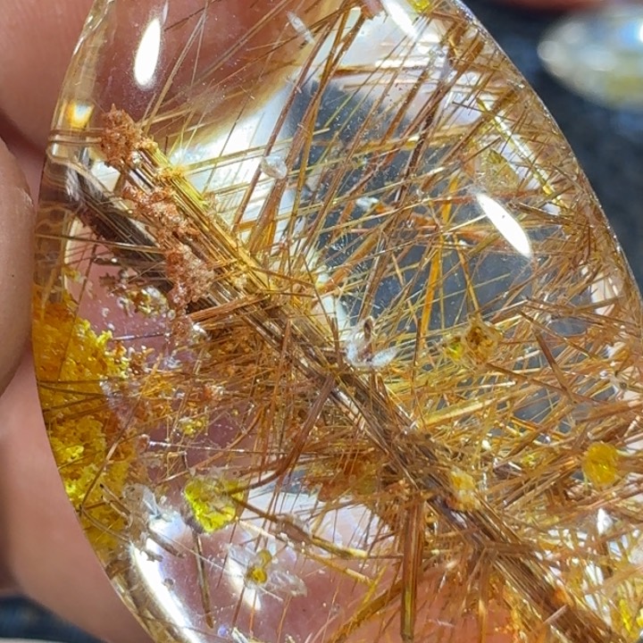 未镶嵌颈饰水晶私**心