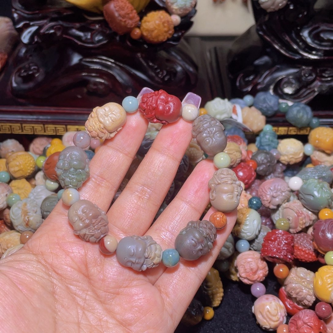 石英质玉手链未镶嵌