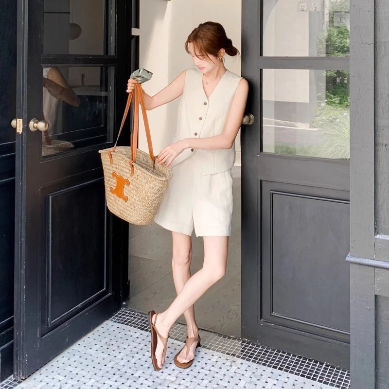 高级感老钱风亚麻马甲短裤两件套装女2025夏季大方得体穿搭一整套