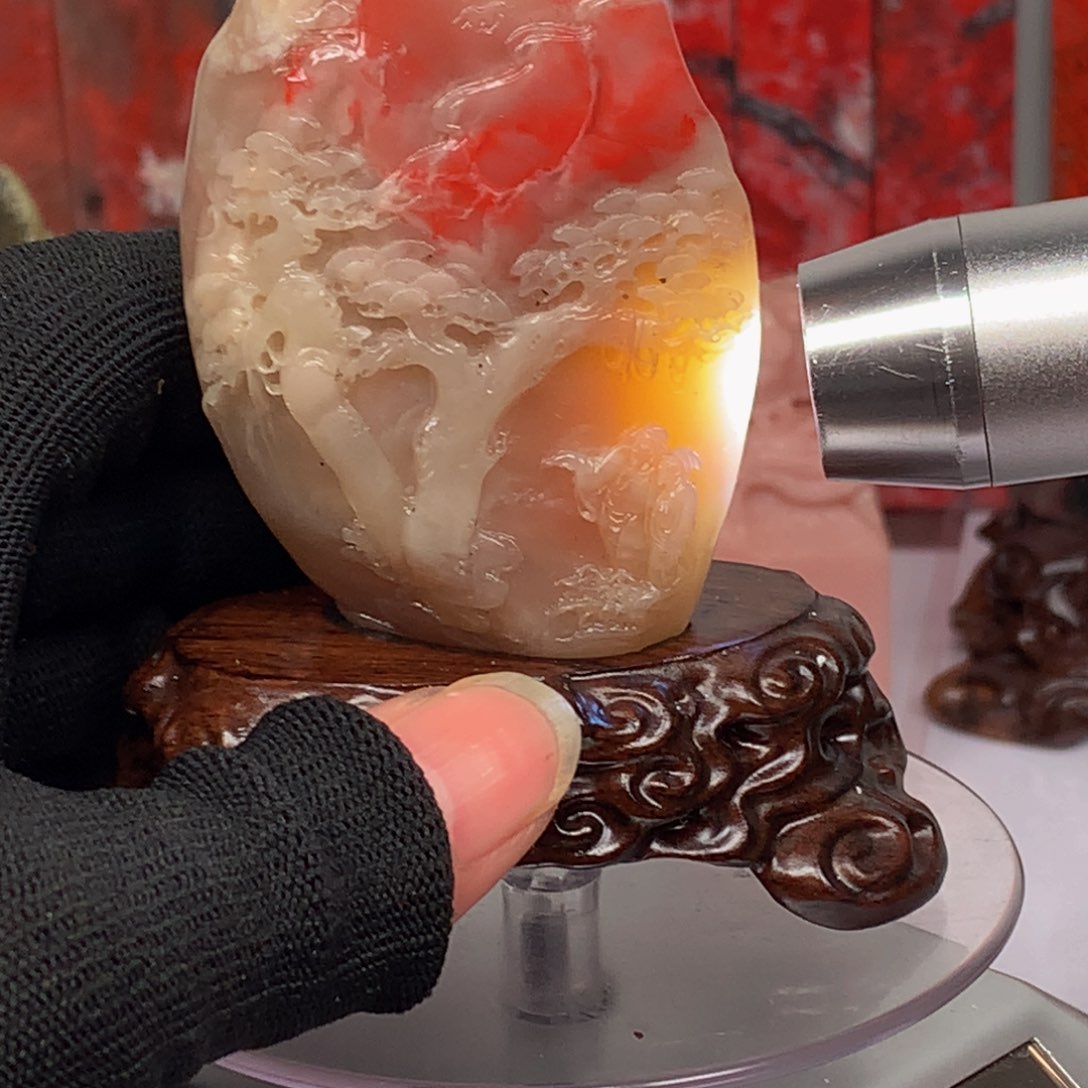 昌化石粉晶冻地鸡血石