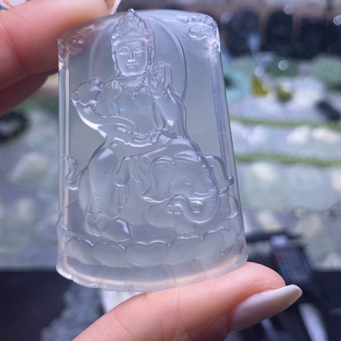 用***8蛇纹石玉未镶嵌颈饰